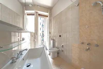 Casa in vendita, Via Luigi Giuseppe Faravelli, Milano