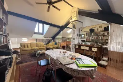 Casa in vendita, Via Pietro Pomponazzi, Milano