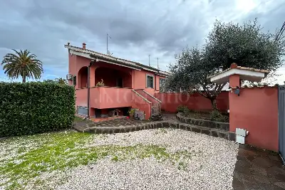 Villa in vendita, Via Vandoies, Roma