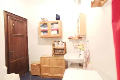 Casa in vendita, Via San Pietro, Siena