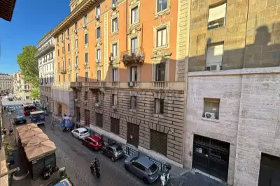 Casa in vendita, Via di San Basilio, Roma