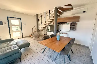 Villino a Schiera in vendita, Via del Fontanile di Mezzaluna, Fiumicino