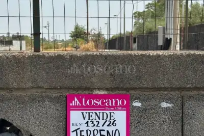 Agricolo in vendita, Via Corridoni Filippo, Gravina di Catania