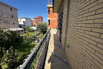 Villa in vendita, Via Roberto Paribeni, Roma