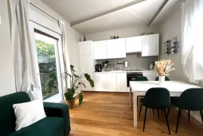 Casa in vendita, Via Privata Angera, Milano