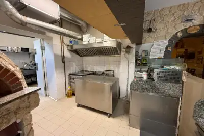 Attività Commerciale in vendita, Via del Ponte alle Mosse, Firenze
