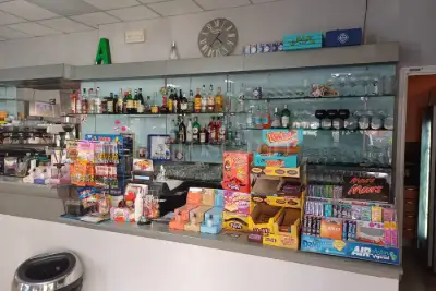 Attività Commerciale in vendita, Viale della Bella Villa, Roma