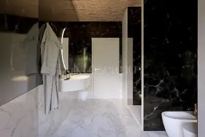 Casa in vendita, Piazza Ferdinando di Savoia, Peschiera del Garda