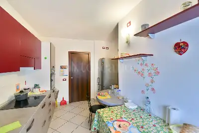 Casa in vendita, Via Leonardo Da Vinci, Como