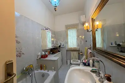 Palazzo in vendita, Via del Casale delle Pantanelle, Roma