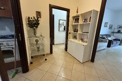 Casa in vendita, Via Olanda, Pomezia