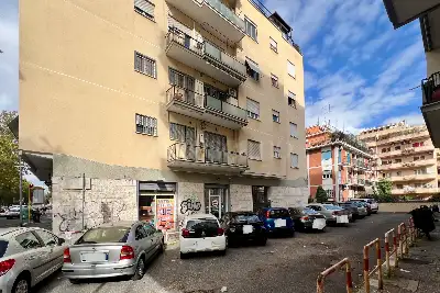 Attico in vendita, Via Aulo Gabinio, Roma