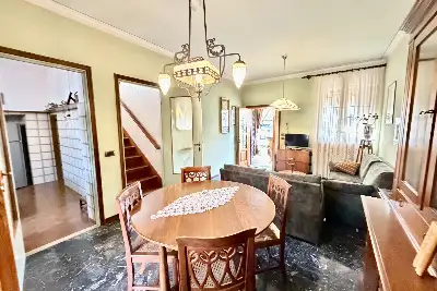 Villa Bifamiliare in vendita, Quartiere G. C. Abba Traversa Sesta, Brescia