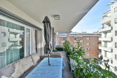 Casa in vendita, Viale Giulio Cesare, Como
