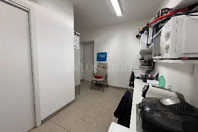 Negozio in vendita, Piazza San Francesco, Bollate