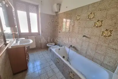 Casa Indipendente in vendita, via ambrogio sansedoni , Roma