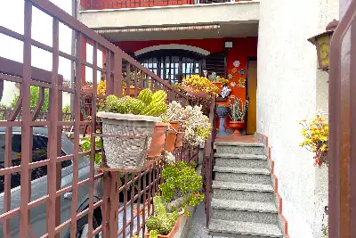 Villino a Schiera in vendita, Via di Ponte Ladrone, Roma