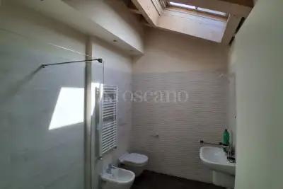 Casa in vendita, Via Giovanni Segantini, Milano