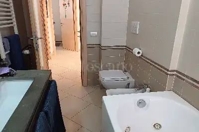 Casa in vendita, Via Calvi dell'Umbria, Roma