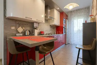 Casa in vendita, Viale Michelangelo, Sirmione