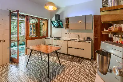 Villa Bifamiliare in vendita, Viale dell'Esperanto, Roma