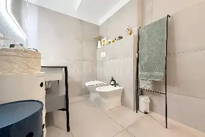 Casa in vendita, Via dei Fontanili, Milano