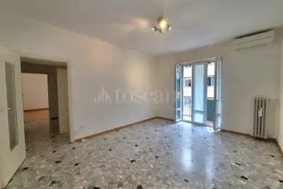 Casa in vendita, Via Achille Maiocchi, Milano