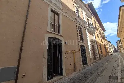 Casa in affitto, Via Roma, L'Aquila