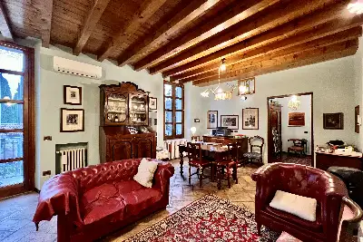 Casa in vendita, Via Garibaldi, Desenzano del Garda