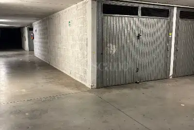 Casa in vendita, Via Hippolyte Adolphe Taine, Roma