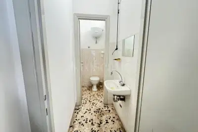 Negozio in affitto, Via dei Monti di Pietralata, Roma