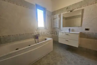 Villino a Schiera in vendita, Via Jenne, Anzio