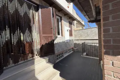 Villino a Schiera in vendita, Viale Paride, Ardea