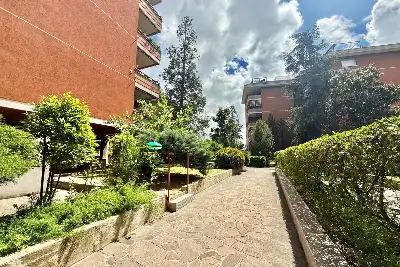 Casa in vendita, Via degli Estensi, Roma