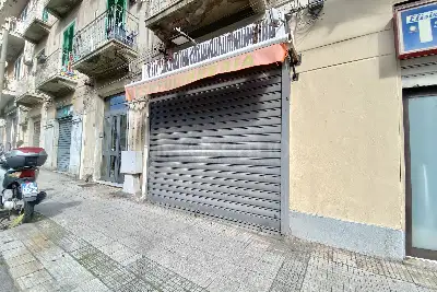 Negozio in vendita, Via Santa Cecilia, Messina