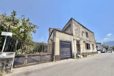 Casa in vendita, Via Andolfi, Pompei