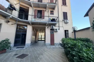 Negozio in vendita, Via Melchiorre Cesarotti, Milano