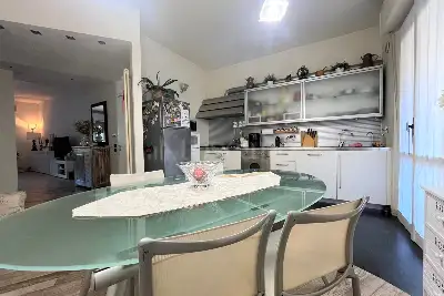 Casa in vendita, Via Angiolo Badiani , Prato