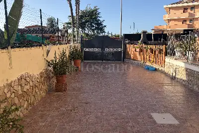 Casa in vendita, Via della Rotonda, Ardea