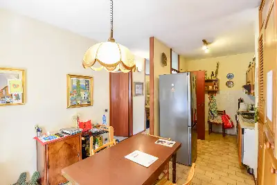 Casa in vendita, Via Vincenza Campari, Como