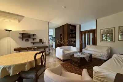 Casa in vendita, Via Tommaso Gulli, Milano