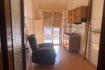 Casa in vendita, Via Catullo, Pomezia