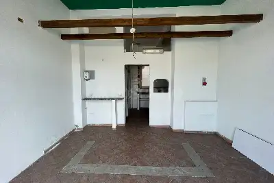 Negozio in vendita, Via Francesco Ciusa, Cagliari