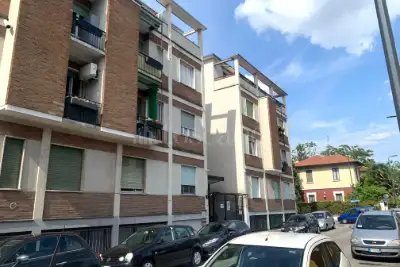 Casa in vendita, Via Acerenza, Milano