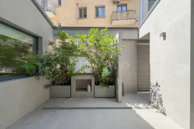 Casa Indipendente in vendita, Via Francesco Melzi d'Eril 18, Milano