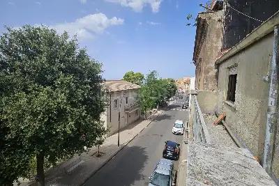 Casa Indipendente in vendita, Via Roma, Osilo