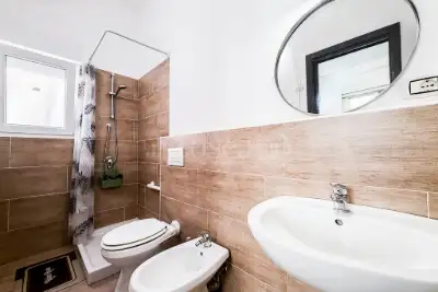 Magazzino in vendita, Via Brigata Sassari 11a, Olbia