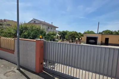 Casa Indipendente in vendita, Via Puccini, Montesilvano
