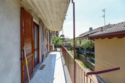 Casa Indipendente in vendita, Via Francesco Baracca, Cantù