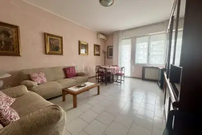 Casa in vendita, Via Niccolò Copernico, Corsico